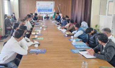 जिला कलक्टर की अध्यक्षता में साप्ताहिक समीक्षा बैठक आयोजित, तंबाकू मुक्त राजस्थान पर आमुखीकरण कार्यशाला संपन्न