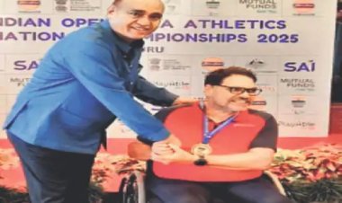 व्हीलचेयर पर बैठकर ऑपरेशन करते हैं डॉ. जगवीर सिंह: हादसे के बाद भी नहीं हारी हिम्मत, बेंगलुरु में जीते 3 मेडल