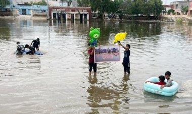 सुजानगढ़ के स्टेडियम में भरे पानी को बताया 'निलोफर झील': नेता प्रतिपक्ष से कराया लोकार्पण, बच्चों को गंदे पानी में उतारकर लापरवाही की हद पार