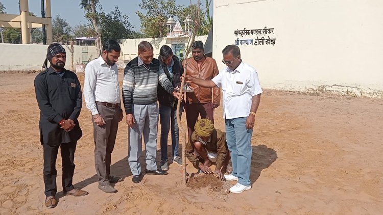 सांस्कृतिक मण्डल द्वारा राजकीय होली का किया डाण्डा रोपण