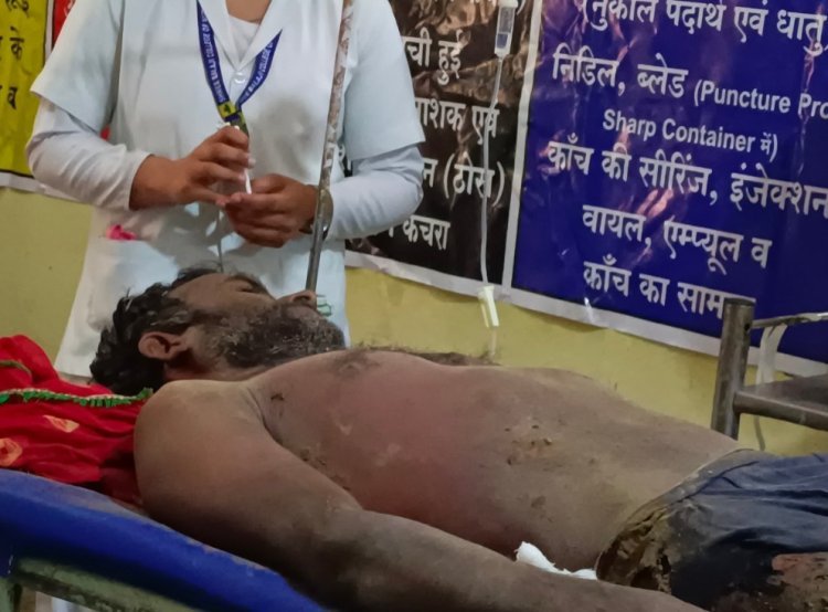 विद्युत लाईन की चपेट में आने से युवक घायल