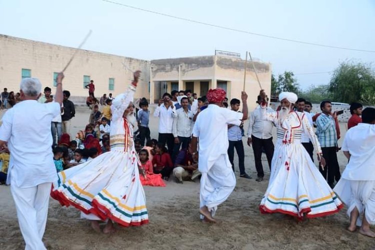 हिन्दू मुस्लिम कौमी एकता का प्रतीक विश्वप्रसिद्ध गैर नृत्य का शुभारंभ