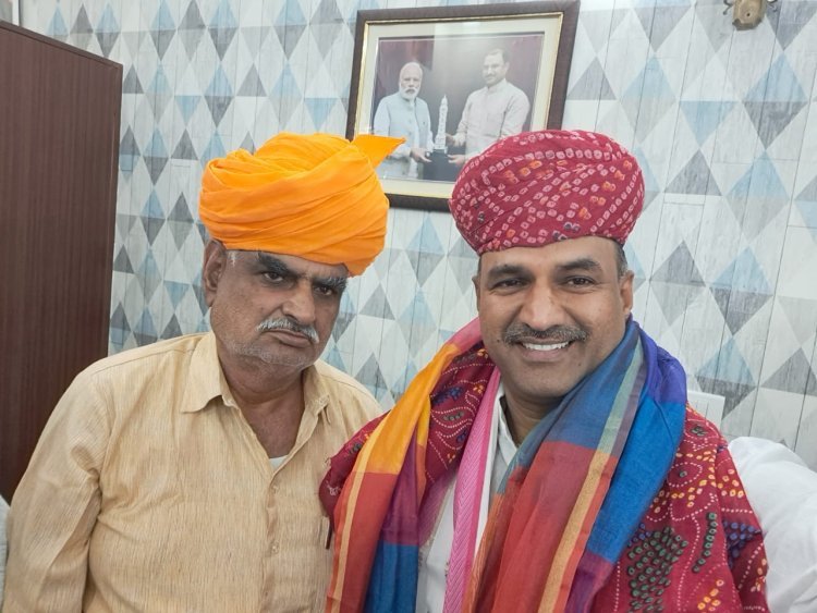 पूर्व विधायक झाबर सिंह खर्रा ने नवनिर्वाचित प्रदेशाध्यक्ष सीपी जोशी से की मुलाक़ात