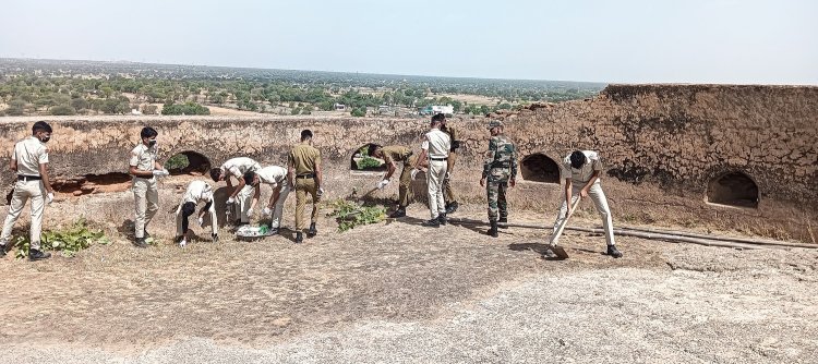 अमृत सरोवर व पुनीत  सागर अभियान का आयोजन