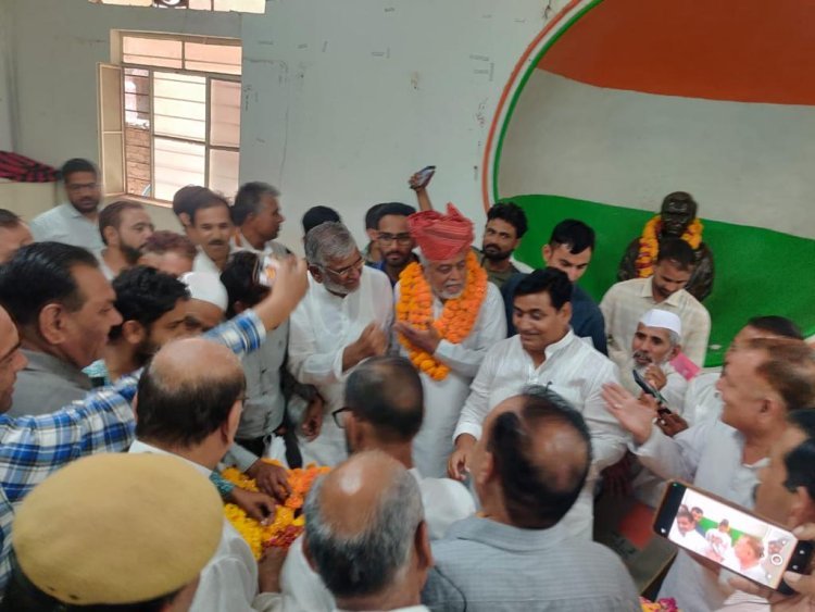 नव नियुक्त प्रदेश सचिव खान का डोटासरा ने किया सम्मान