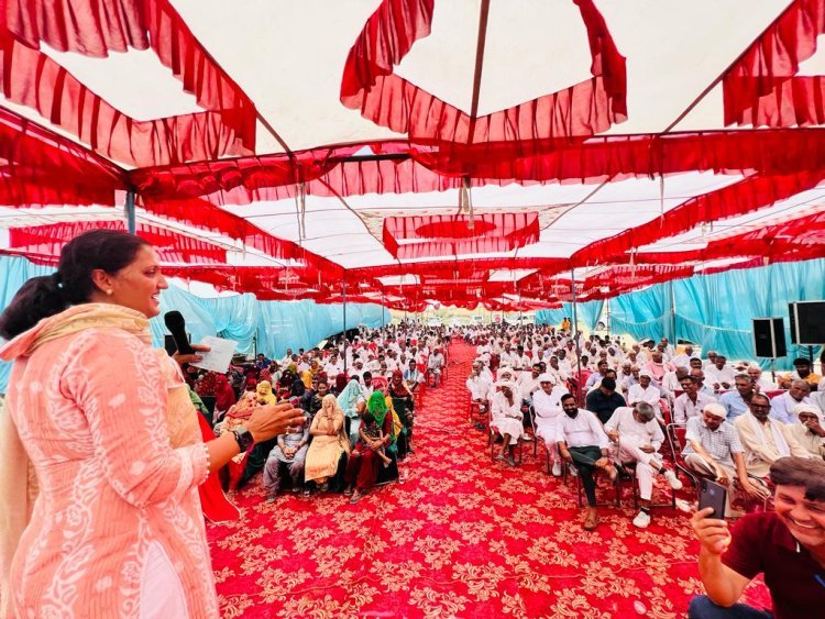 सादुलपुर लसेड़ी नवसर्जित पंचायत भवन का विधायक कृष्णा पूनिया ने किया उद्घाटन
