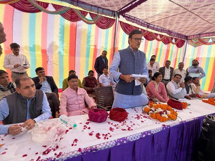 पूर्व नेता प्रतिपक्ष राठौड़ ने की जनसुनवाई