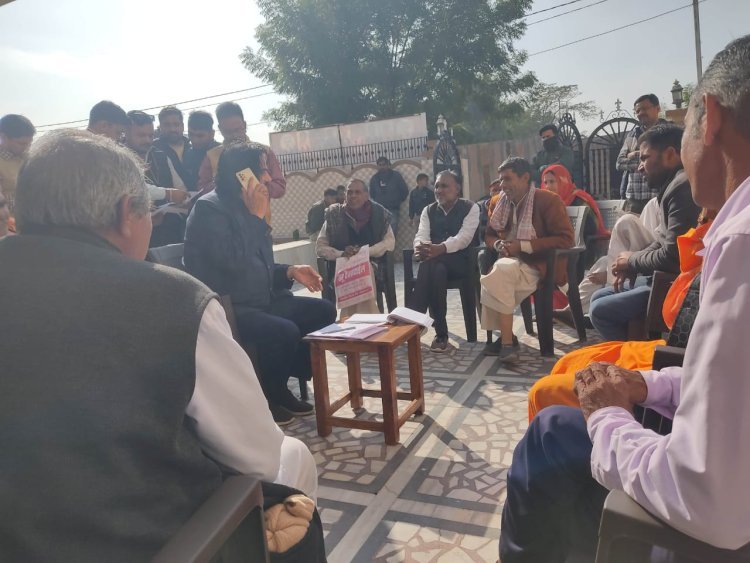 पूर्व मंत्री रिणवां ने की जनसुनवाई, समाधान के दिए निर्देश