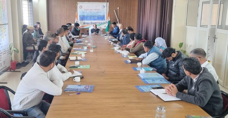 जिला कलक्टर की अध्यक्षता में साप्ताहिक समीक्षा बैठक आयोजित, तंबाकू मुक्त राजस्थान पर आमुखीकरण कार्यशाला संपन्न