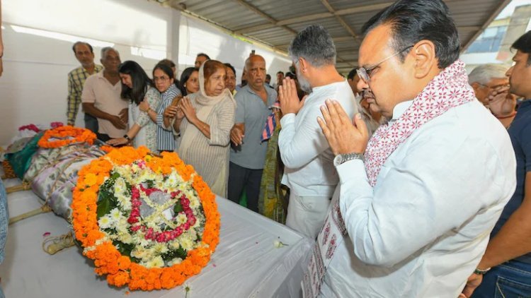 आतंकी हमले में मारे गए नीरज को अंतिम विदाई, सीएम बोले – “खून के एक-एक कतरे का लिया जाएगा हिसाब