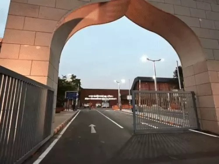 जयपुर एयरपोर्ट पर अब अनलिमिटेड फ्री वाई-फाई: घरेलू यात्रियों को 24x7 हाईस्पीड इंटरनेट, अडानी वन ऐप से जुड़ें
