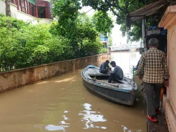 अजमेर में 50 साल बाद रिकॉर्डतोड़ बारिश, 19 दिन में पूरा सीजन पार; गंगा उफान पर, पटना के 78 स्कूल बंद